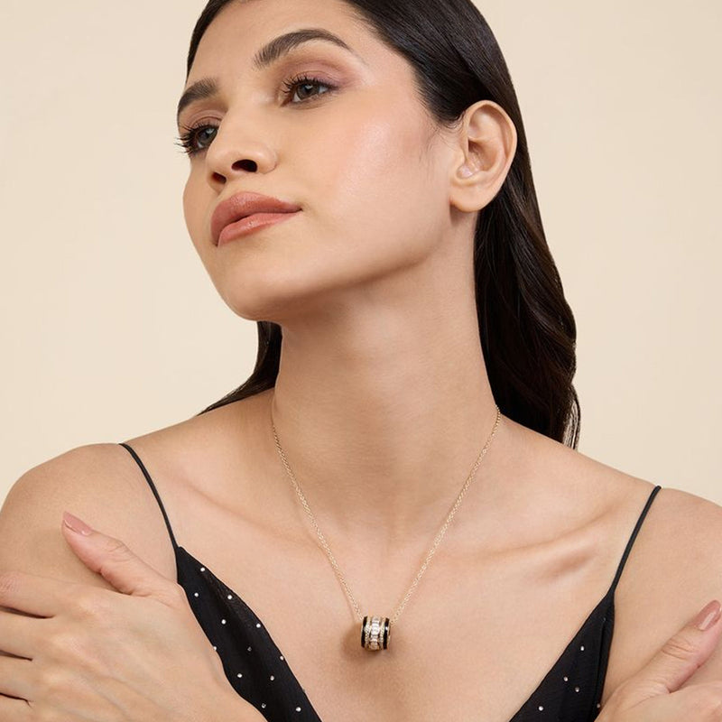 Chains for Girls: Minimal Jewellery That Elevates Every Look