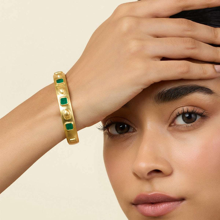 Emerald Oval Hinge Bangle