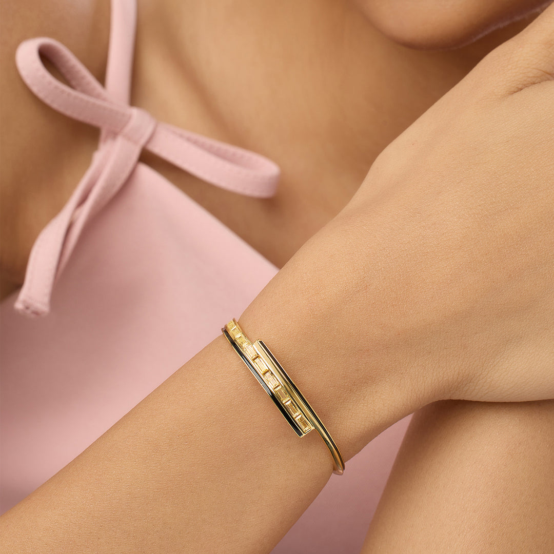 Dreama Yellow Cuff Bracelet In 18Kt Gold Plated