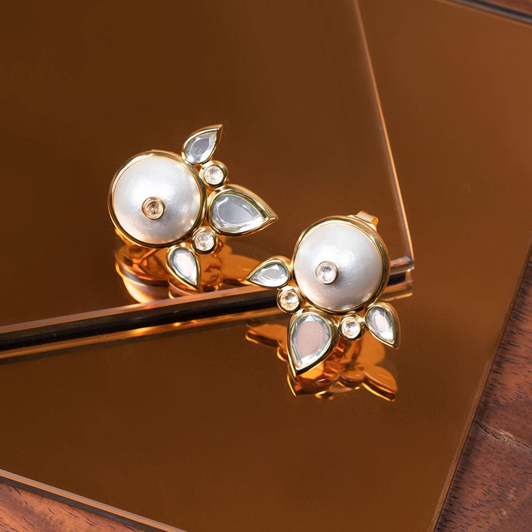 Limelight Pearl & Mirror Flutter Stud Earrings