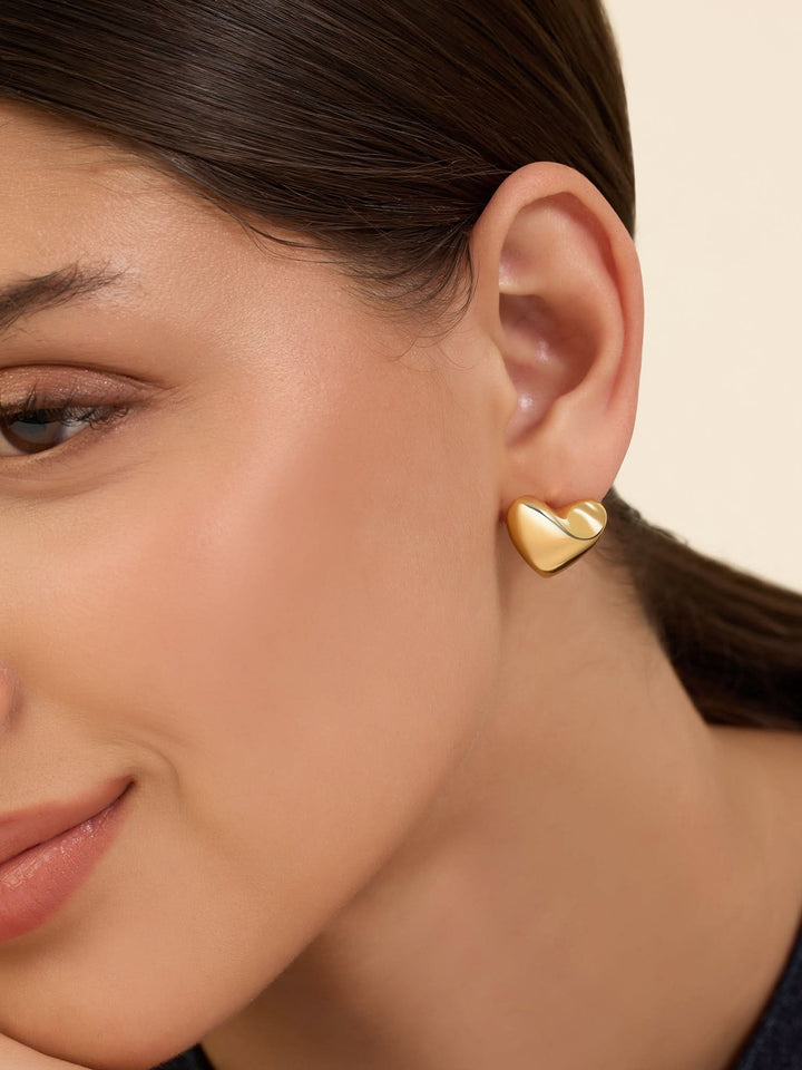 Mini Gold Heart Studs