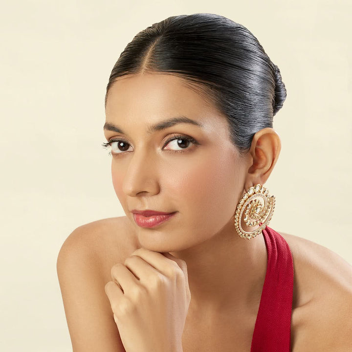 Rendado Statement Studs