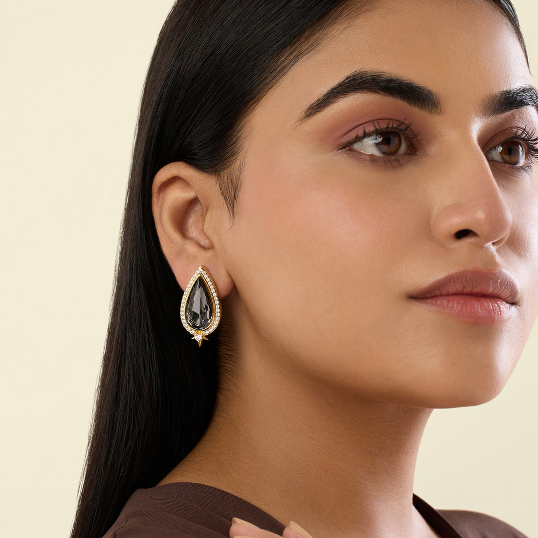 Boraelis Dark Candy Studs