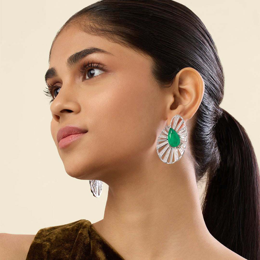 Triad Statement Studs