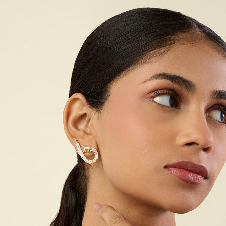 Vaanar Statement Studs
