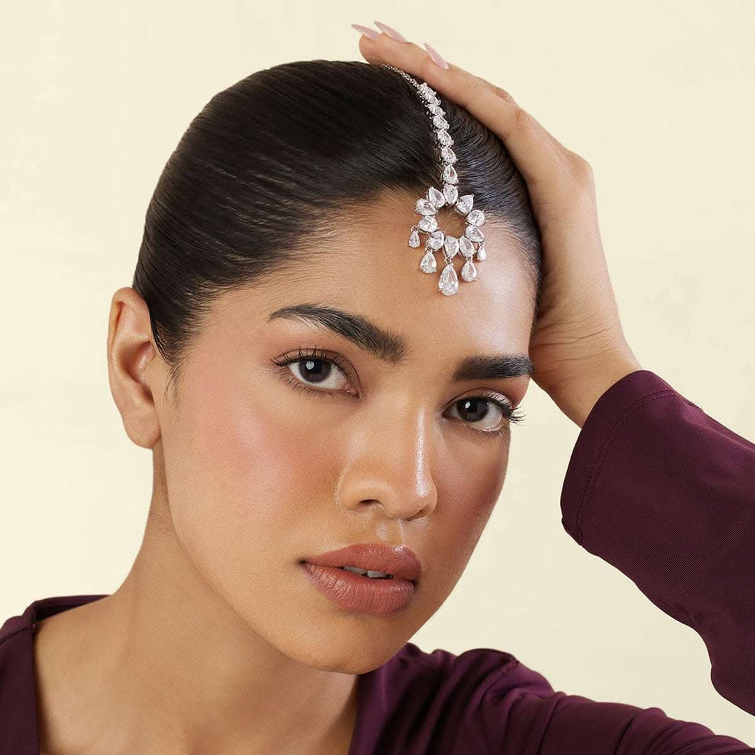 Celestial Radiance Maangtikka