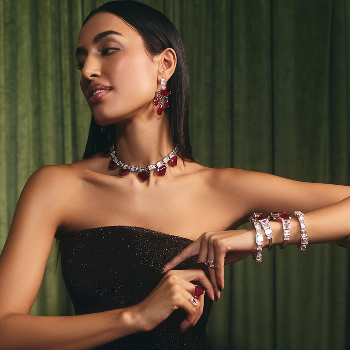 Angulaire Ruby Danglers