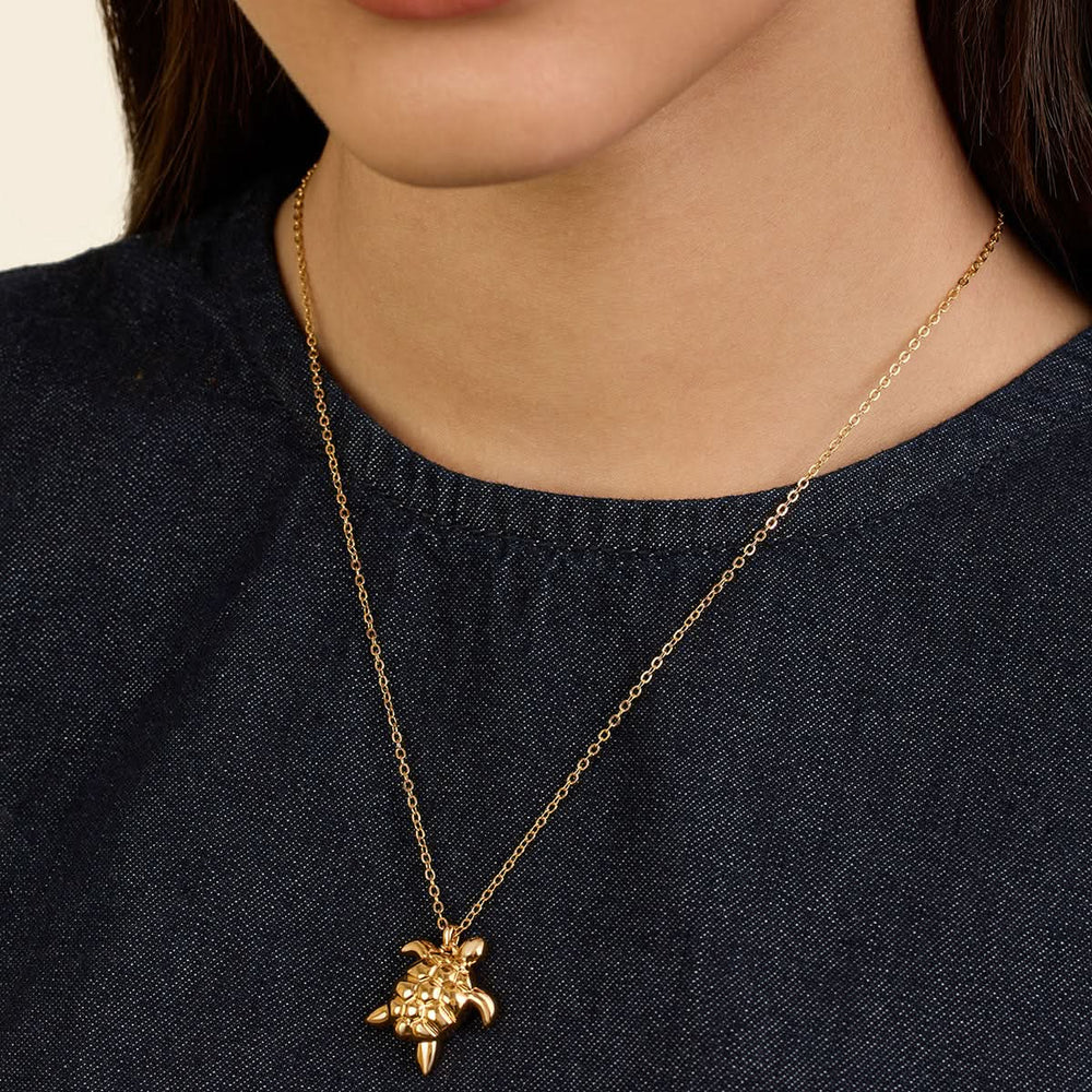 Gold Star Necklace