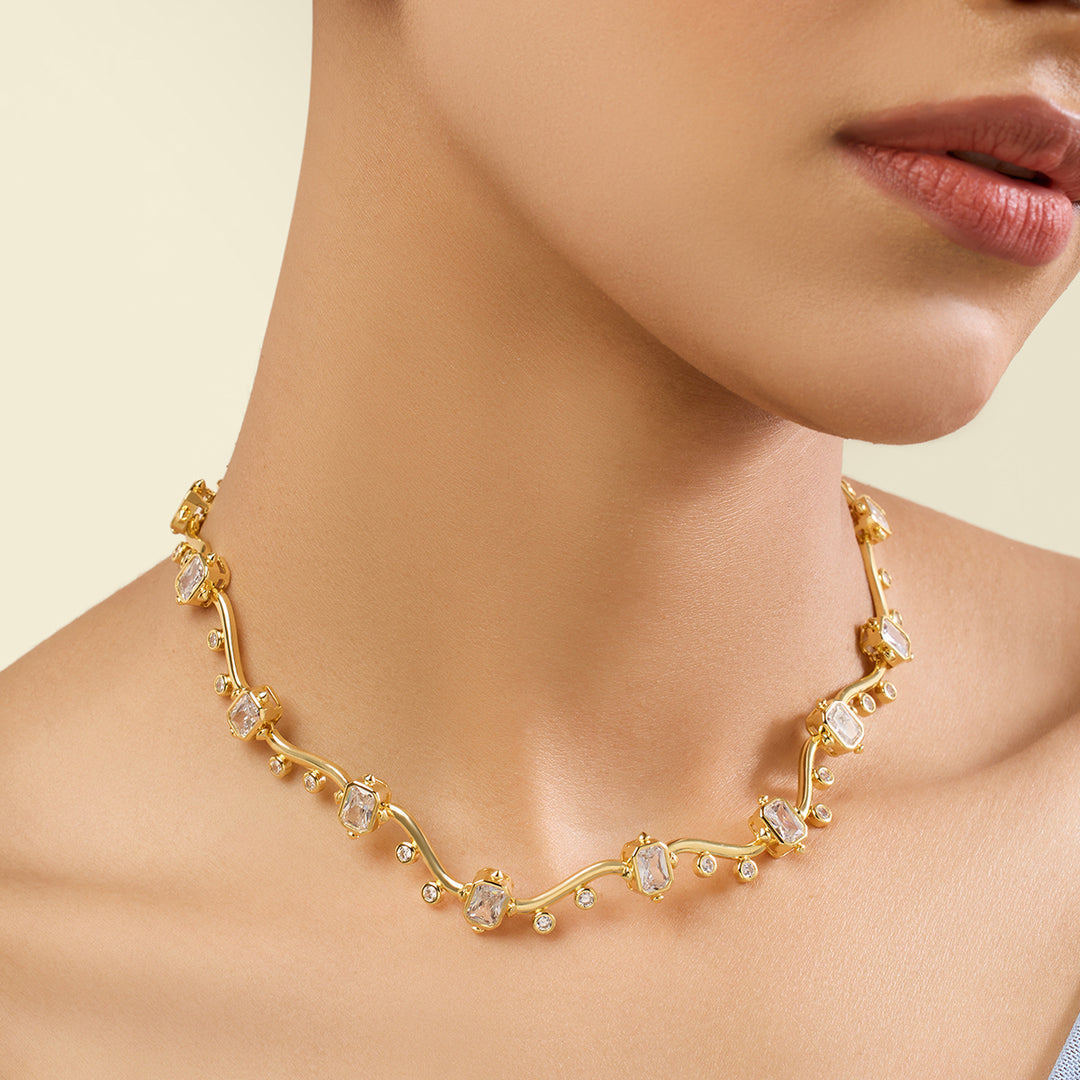 Neraya Wavy Choker Necklace