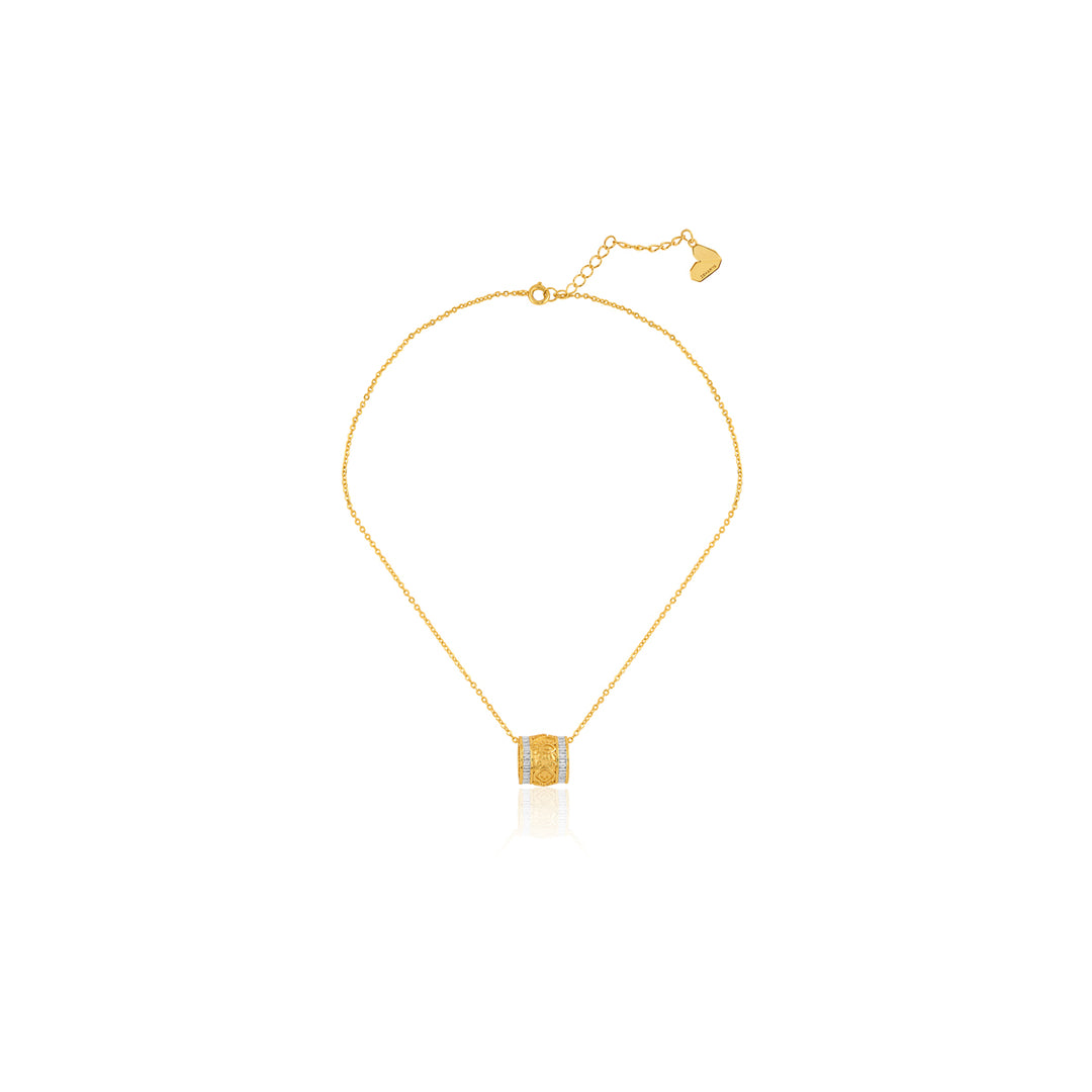 Civra Pendant Necklace