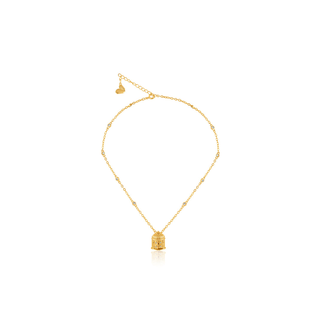 Manzana Pendant Necklace