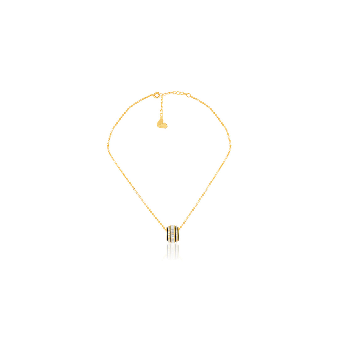 Mindora Pendant Necklace In 18Kt Gold Plated