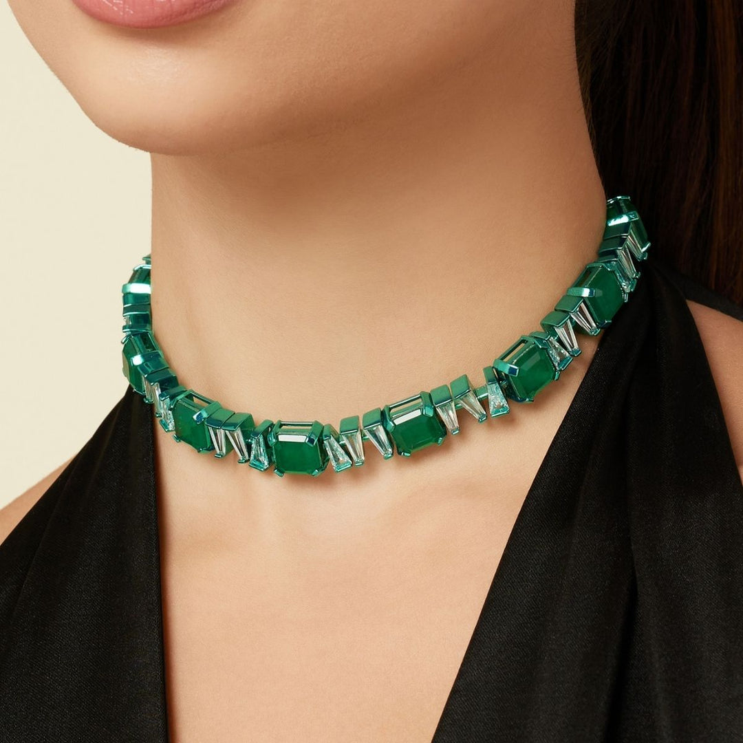 Memoire Emerald Botox Choker Necklace