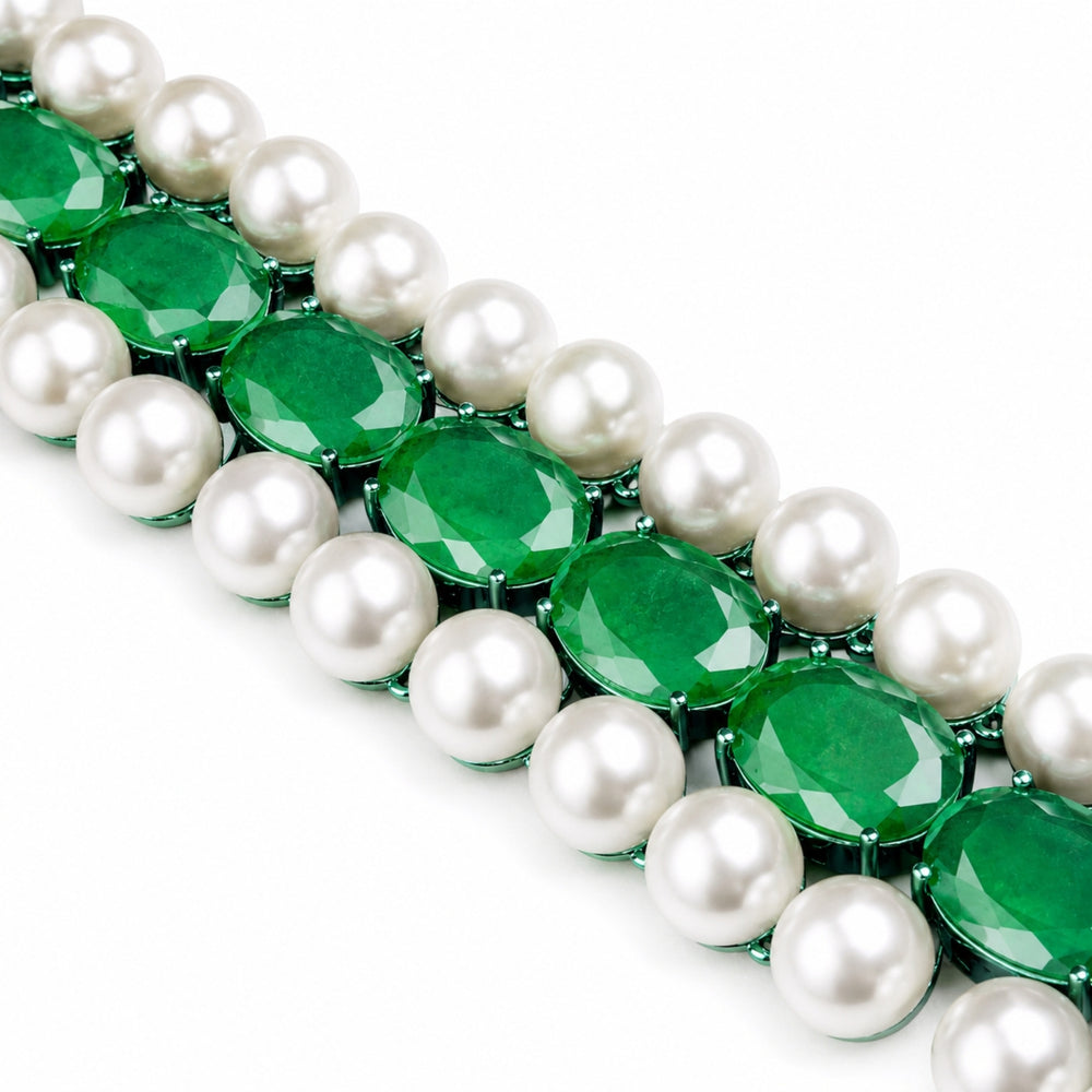 Emeraldine Pearl Botox Necklace