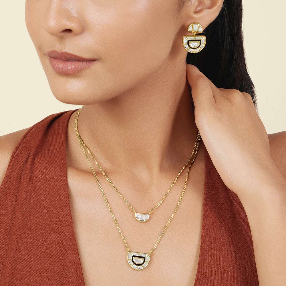 Gilded Gleam Mirror Set