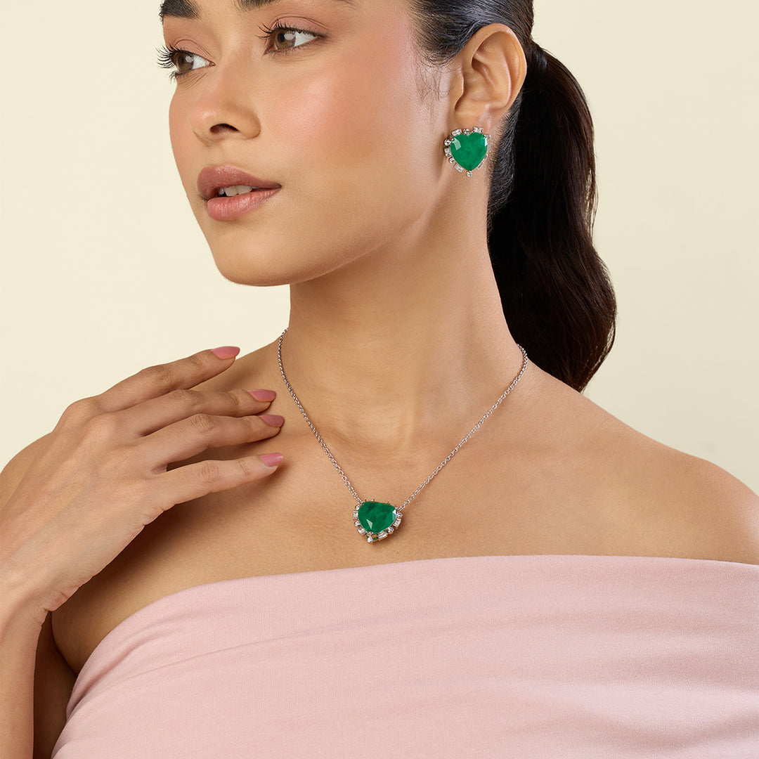 Emerald Hearts Necklace Set