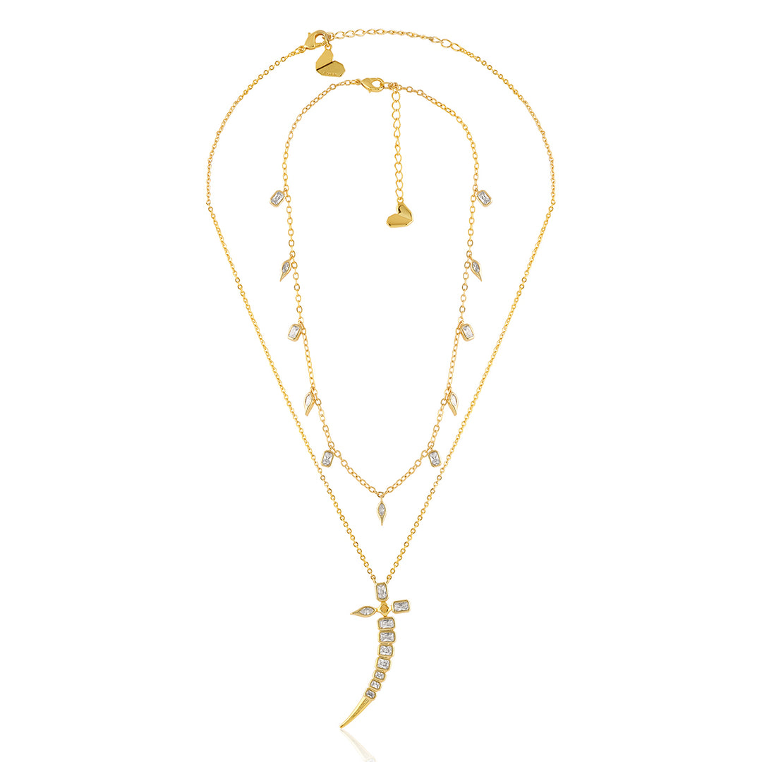 Moves Like Dagger Necklace Set
