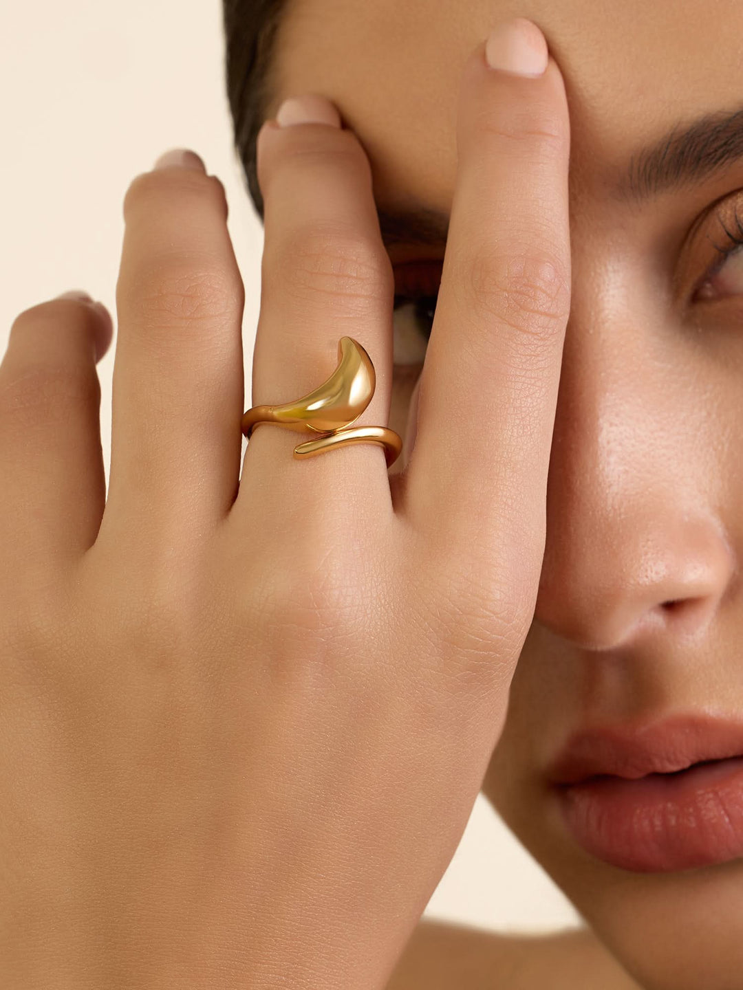 Moon Bubble Ring
