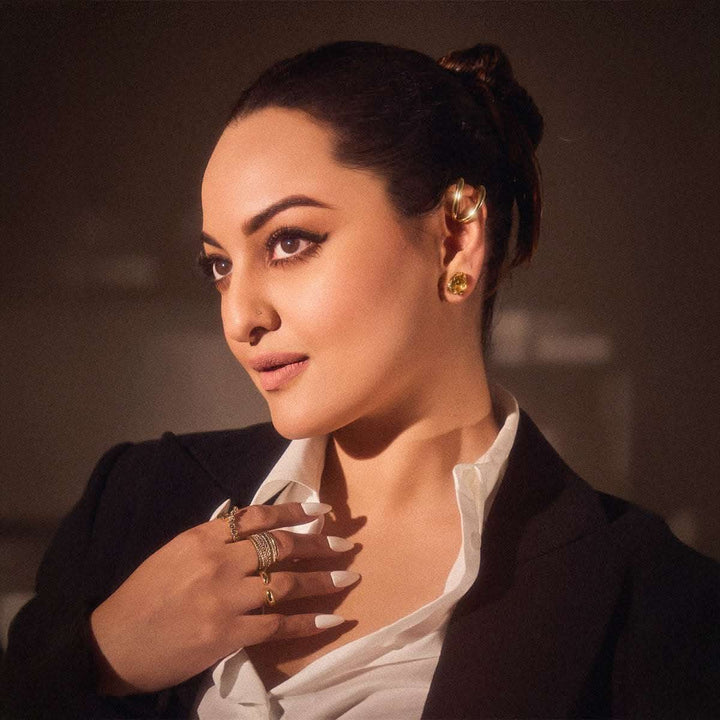 Sonakshi Sinha Abstract Stackable Open Ring