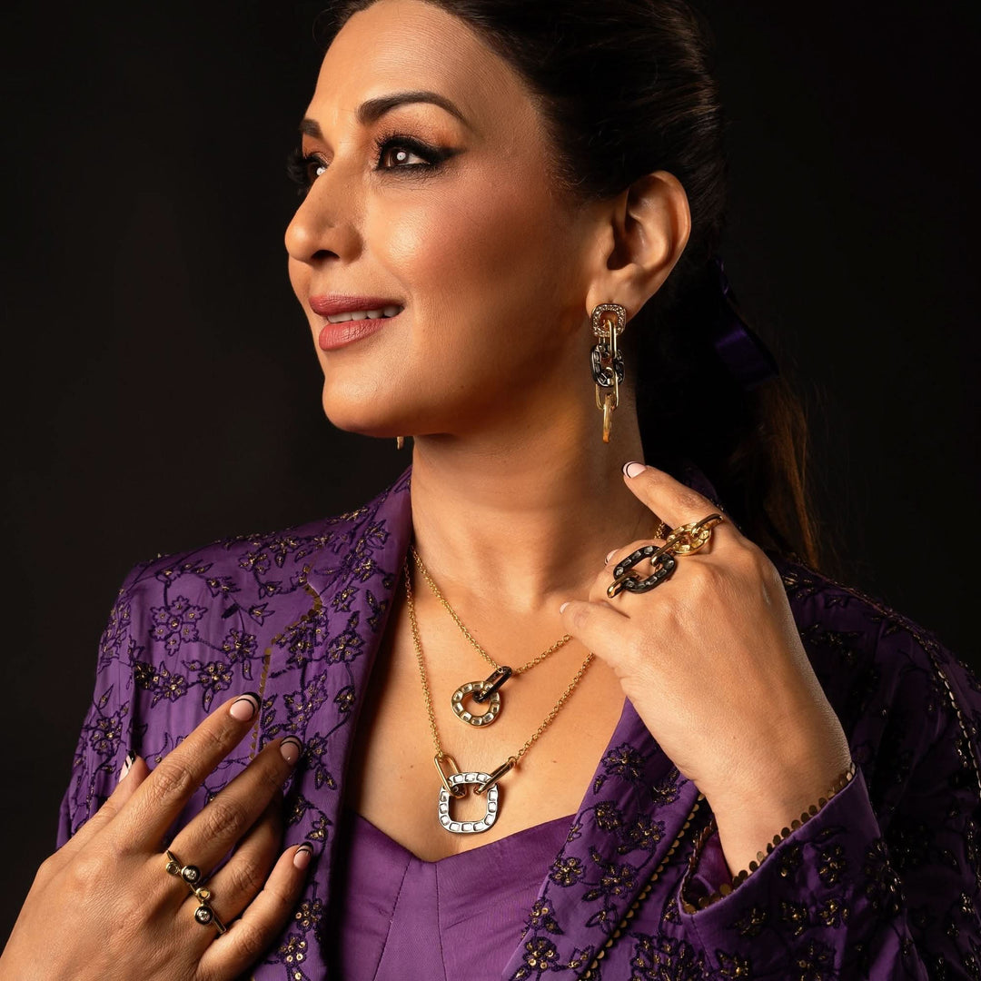 Sonali Bendre Savage Knuckle Ring