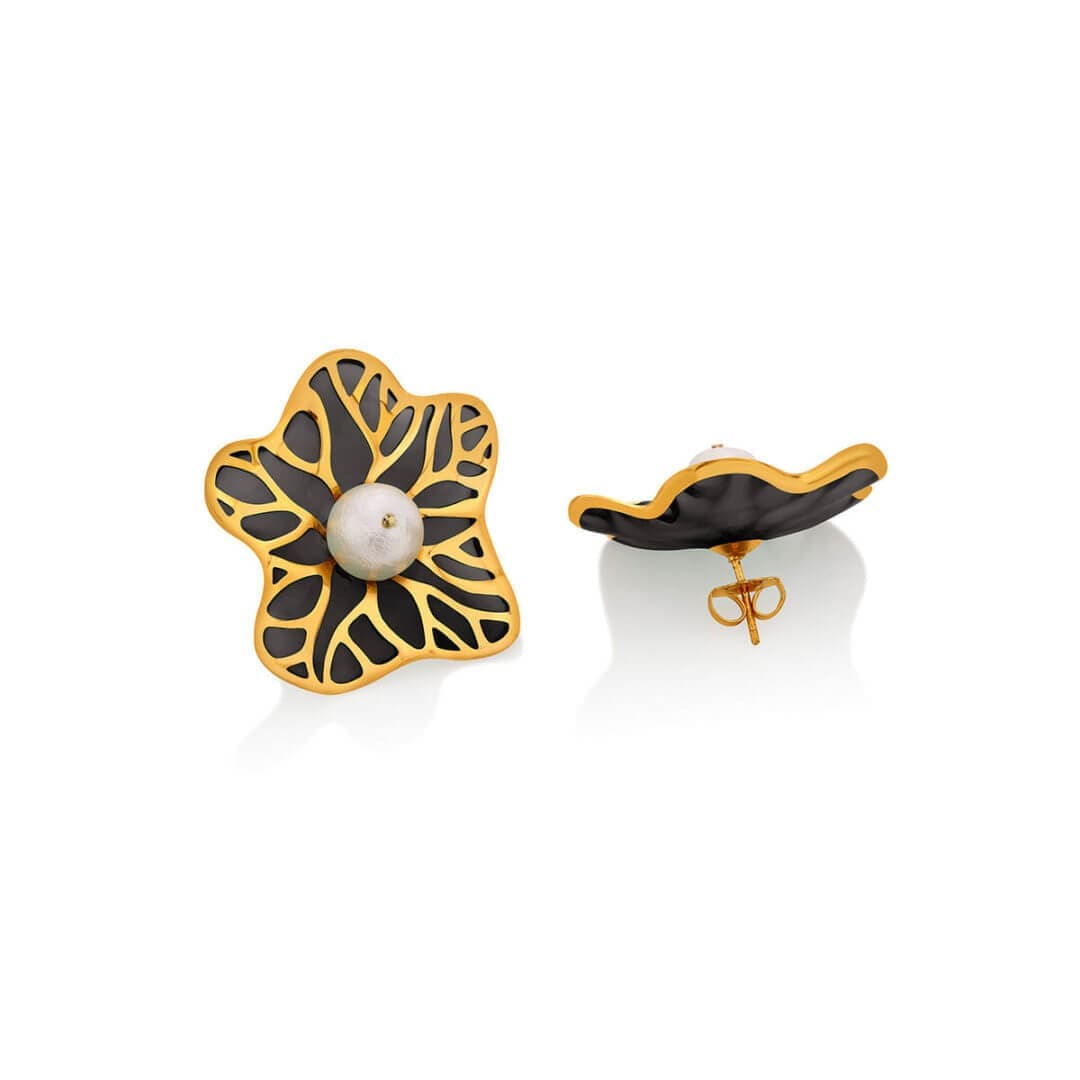 La Conchita Abstract Floral Stud Earrings in Black